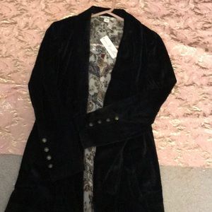 Simply Noelle Ruched Velvet jacket